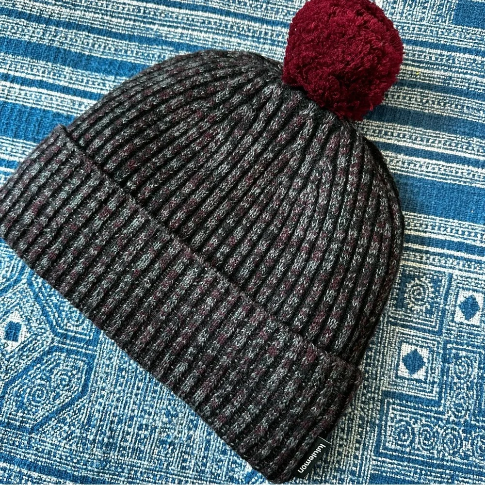 Lululemon Athletica Textured Fleece-Lined Knit Beanie Hat